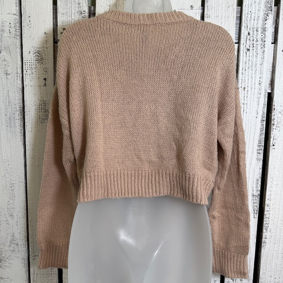 Charlotte Russe Geometric Sweater Crop Top Women’s Size Small Aztec Boho Tan Red - Picture 7 of 9